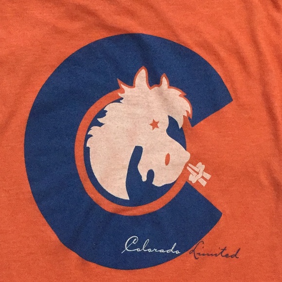 Women’s Denver Broncos tee - Picture 4 of 4
